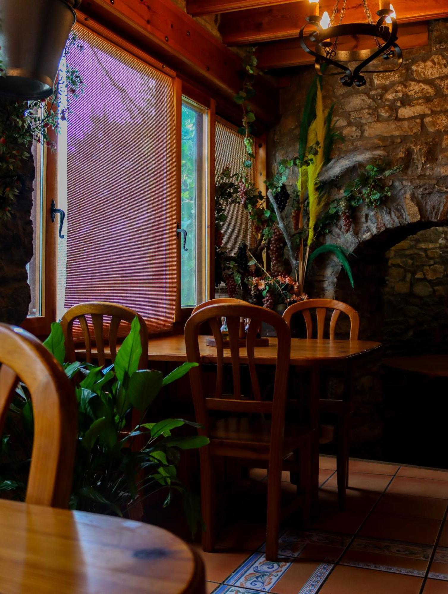 Las Bodegas De Claveria El Humo de Muro Exterior photo